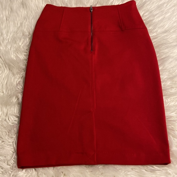 NY& C Skirt size 0 brand new with tag color red long 22” waist 28” - Picture 4 of 8